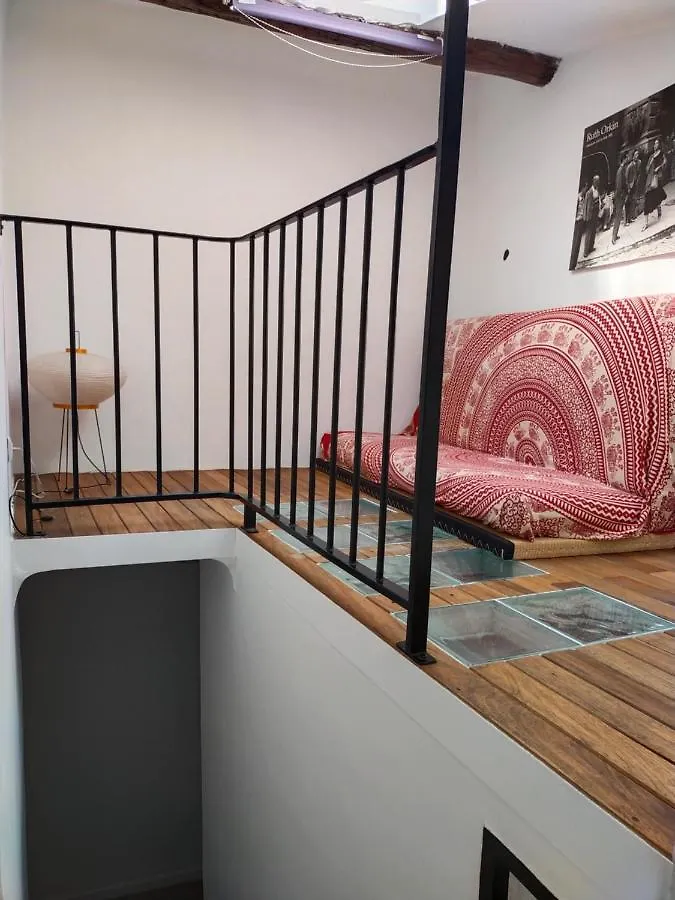 Duplex Avec Terrasse, Charme Et Tranquillite En Plein Centre Historique Aix-en-Provence
